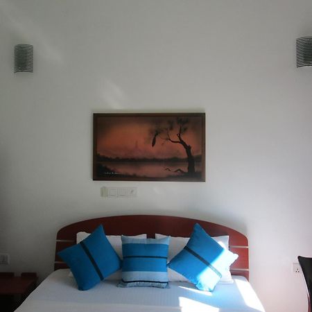 Serene View Tourist Rest Hotel Anuradhapura Kültér fotó