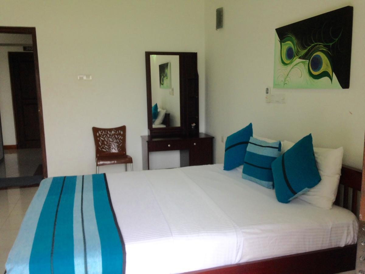 Serene View Tourist Rest Hotel Anuradhapura Kültér fotó